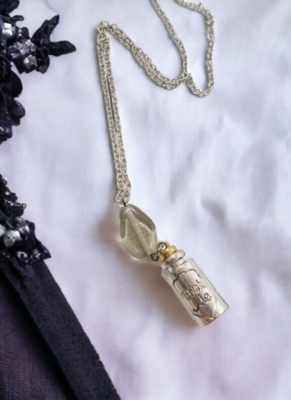 Alice in Wonderland Inspired Drink Me Bottle Pendant