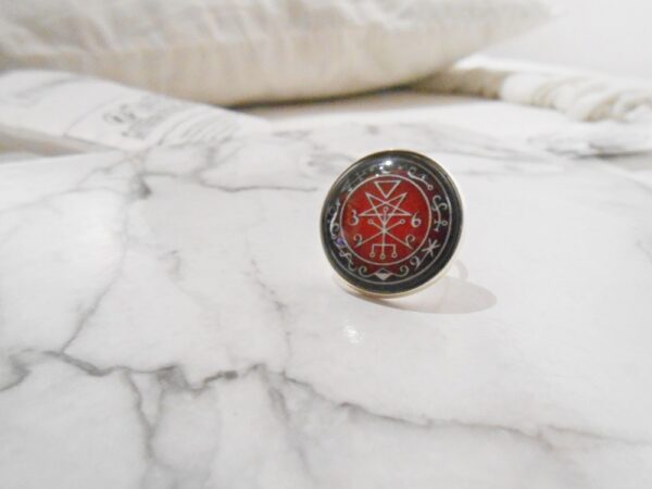 Sigil of Lilith Dark Moon Goddess Ring