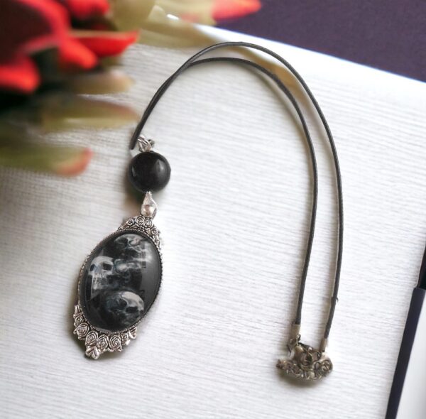 Victorian Skull Pendant