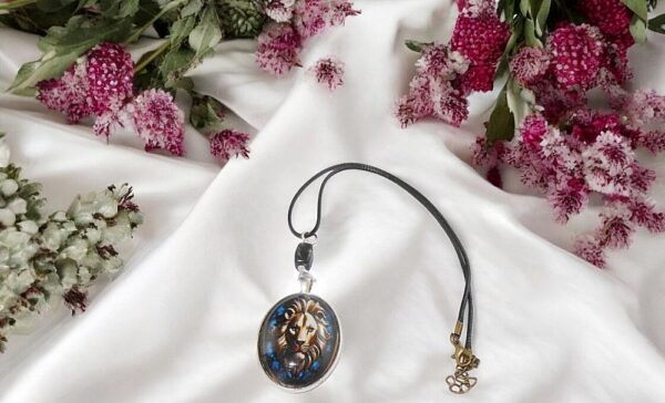 Leo Horoscope Fire Signs Necklace